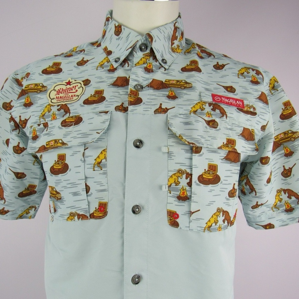 Magellan Outdoors Men's Light Gray Adventure Print Shirt